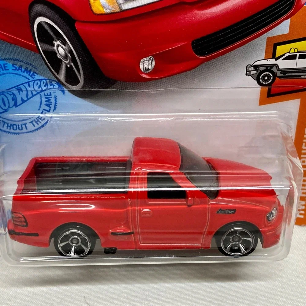 Hot Wheels '99 Ford F-150 SVT Lightning 237/250 HW Hot Trucks 9/10 Red 2020-2021